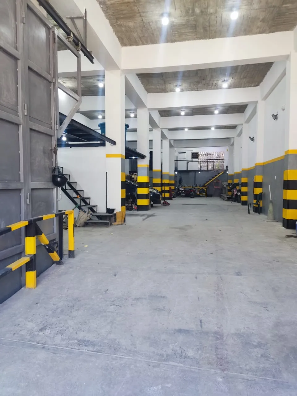 Taller - Interior